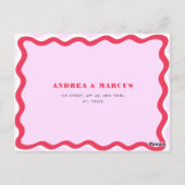 Roze en rode Retro Wavy Border Stylish RSVP Briefkaart (Achterkant)