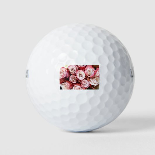 Roze en rode rozen Bouquet Golfballen (Voorkant)