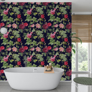  roze en rode rozen op donkerblauw behang