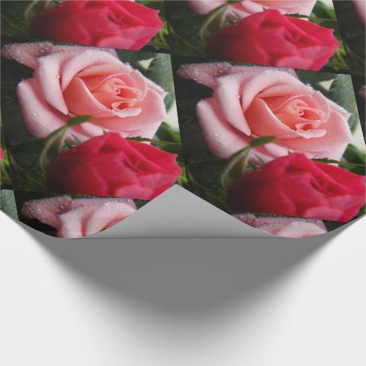 Roze en Rode Rozen Patroon Wrapping Papier (Hoek)