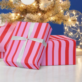 Roze en rode strepen cadeaupapier