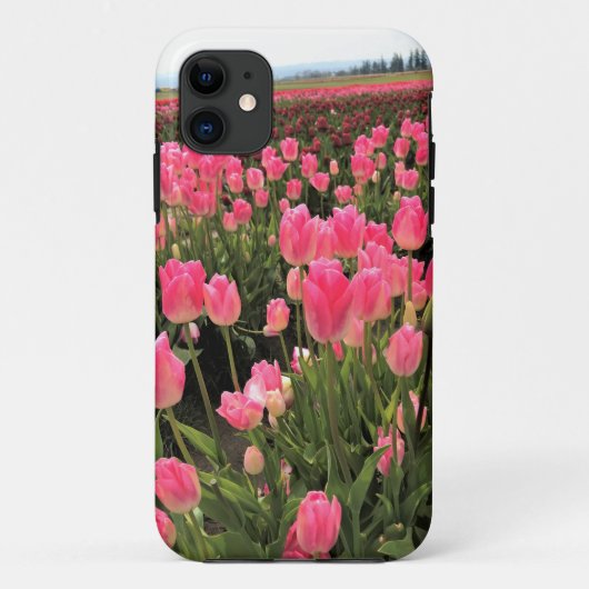 Roze en rode Tulpen in een veld, Oregon Case-Mate iPhone Case (Achterkant)