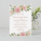 Roze en Roos Gold Floral Wedding Folie Uitnodiging (Staand Voorkant)