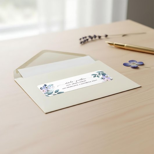 Roze en stoffige blauwe bloemenretour adreslabel etiket