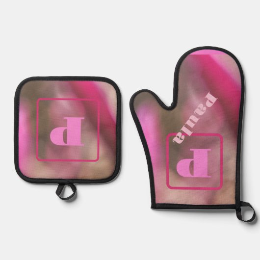 Roze en Taupe Camo Abstract Chic Monogrammed Ovenwant & Pannenlap Set (Voorkant)