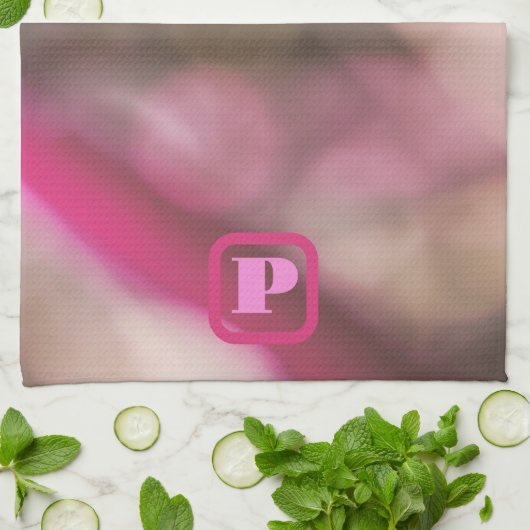 Roze en Taupe Camo Abstract Chic Monogrammed Theedoek (Gevouwen)