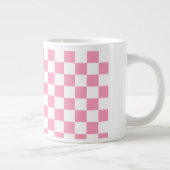 Roze en Wit Checkerboard Patroon Grote Koffiekop (Rechts)
