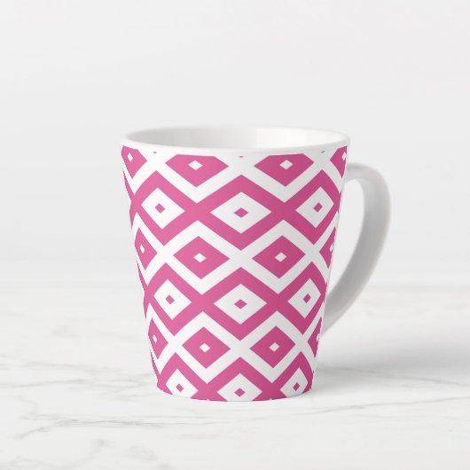 Roze en wit diamantpatroon latte mok (Rechterhoek)