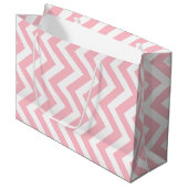 Roze en Wit Grote Grootte Verticale Chevron Groot Cadeauzakje (Voorkant Gekanteld)