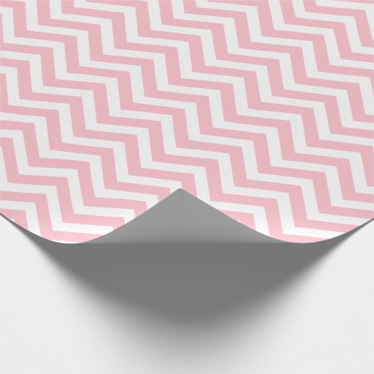 Roze en Wit Kleine Grootte Chevron Strepen Cadeaupapier (Hoek)