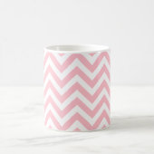 Roze en Wit Medium Horizontaal Chevron Patroon Koffiemok (Center)