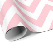 Roze en Wit Medium Size Chevron Stripes Cadeaupapier (Rol Hoek)