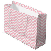 Roze en Wit Medium Size Horizontale Chevron Groot Cadeauzakje (Voorkant Gekanteld)