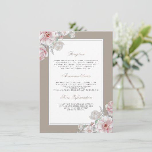 Roze en Witte Bloemen Bruiloft Informatie Gast Informatiekaartje (Staand voorkant)