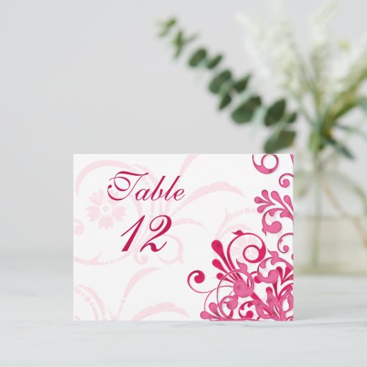 Roze en Witte Bloemen Trouwtafel Kaarten (Staand voorkant)