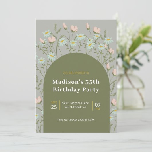 Roze en witte bloemen verjaardag kaart (Staand voorkant)