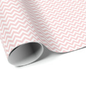 Roze en witte chevron gestreepte babyshower cadeaupapier (Rol Hoek)
