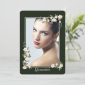 Roze en Witte Dogwood Quinceañera Uitnodiging (Staand voorkant)