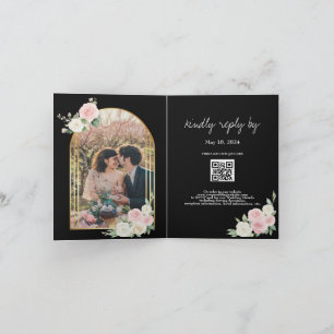 Roze en witte Dusky Blooms Huwelijksuitnodiging