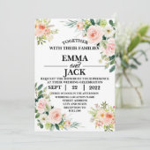 Roze en Witte Floral Greenery Wedding Invitation Kaart (Staand voorkant)