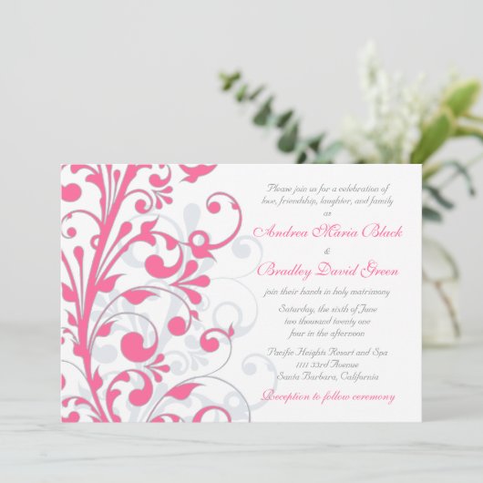 Roze en witte Floral Wedding Uitnodiging (Staand voorkant)