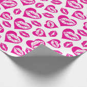 Roze en witte harten en kussen cadeaupapier (Hoek)