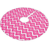 Roze en witte kerstsnowflakes Chevron Pattern Kerstboom Rok (Gekanteld)