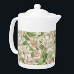 roze en witte Magnolia's Theepot<br><div class="desc">Prachtige roze en witte magnolia bloemen bedekken dit als een behangpatroon. Zeer lief en romantisch cottage core design, perfect voor elke inrichting.</div>