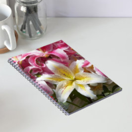 Roze en Witte Oosterse Lelies Bloemen Notitieboek