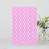 Roze en witte quatrefoliepatroon briefpapier (Staand voorkant)