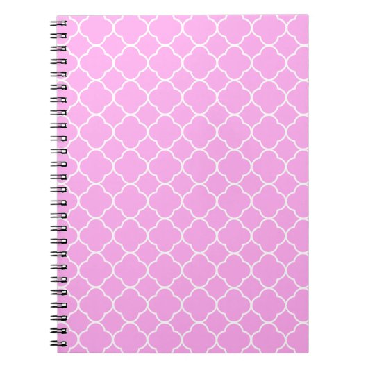 Roze en witte quatrefoliepatroon notitieboek (Voorkant)