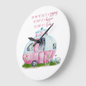 Roze en Witte Retro  Camper met Citaat Grote Klok (Hoek)