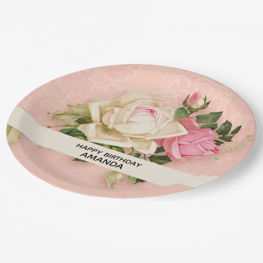 Roze en witte Rose Bouquet Birthday Papieren Bordje (Gekanteld)