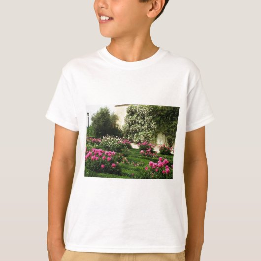 Roze en witte rozentuin t-shirt (Voorkant)