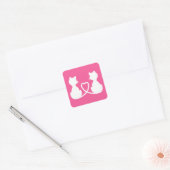 Roze en witte silhouet van twee liefdeskatten vierkante sticker (Envelop)
