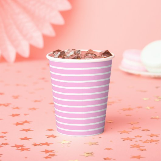 Roze en witte strepen papieren bekers (Insitu)