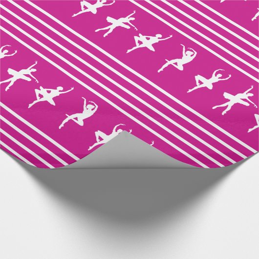 Roze en witte, stripte balletdanser cadeaupapier (Hoek)