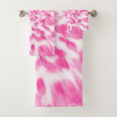 roze en witte stropdas bad handdoek (Insitu)