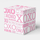 Roze en witte struikgewas en Kisses Pattern Heart Bedankdoosjes (Achterkant)