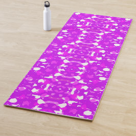 Roze en witte symmetrische markeringen yogamat