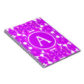 Roze en witte  symmetrische markeringsbrief notitieboek (Rechterzijde)