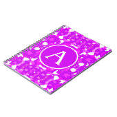 Roze en witte  symmetrische markeringsbrief notitieboek (Linkerzijde)