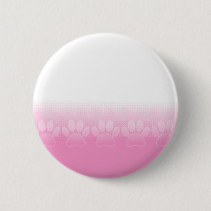 Roze en witte vlekken met achtergrond van krantenp ronde button 5,7 cm