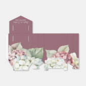 Roze en witte waterverfhydrangeabloemen op roze bedankdoosjes (Uitgevouwen)