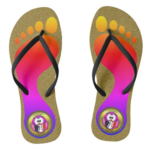 Roze en witte wijn die schoolboeken en goud houden teenslippers (Voetbed)