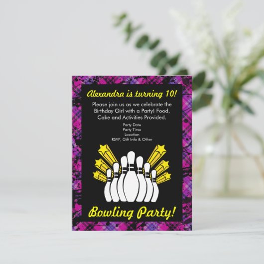 Roze en Zwart Bowling Verjaardagsfeestuitnodiging Kaart (Staand voorkant)