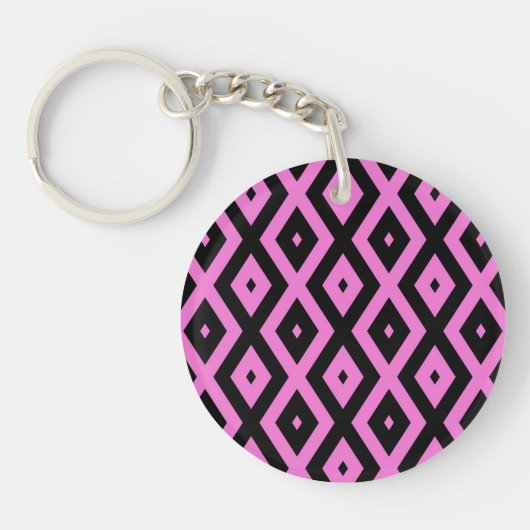 Roze en zwart diamantpatroon sleutelhanger (Voorkant)