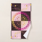 Roze en Zwart Grafische Kunst, Mystic Checkerboard Bad Handdoek (Handdoek)