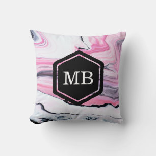 Roze en zwart marmer patroon monogram kussen