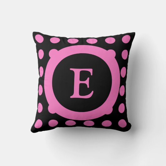 Roze en zwart met stippen en initiaal van naam kussen (Achterkant)